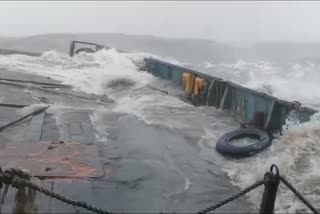 Horrific video of cyclone tauktae from Varprabha boat viral video