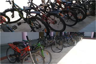 अलवर न्यूज़  stolen bicycles recovered  अलवर में चोरी  साइकिल चोर  Theft in alwar  Bicycle thief  क्राइम इन अलवर  crime in alwar