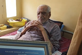 Famous freedom fighter HS DoreSwamy dies of heart attack