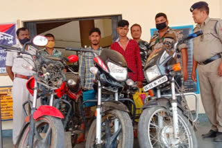 two interstate bike thieves arrested in Jashpur