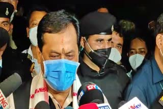 former chief minister sarbananda sonowal arrives in home constituency majuli