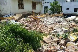 demolish telugunadu trade union office