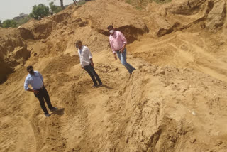 Illegal gravel mining,  Sikar News