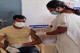 India pacer Natarajan receives first dose of COVID-19 vaccine