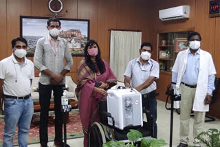 Jodhpur Railway Employees, oxygen concentrator and sanitizer machines