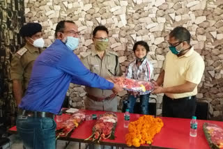 Somansh Dungwal who participated in Dance Deewane reached Ramnagar