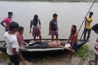 The body of a trader who drowned in the Atrai river was recovered at Patiram