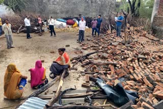 Hurricane storm houses damage