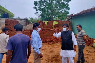 MLA Bandhu Tirkey inspected areas affected by Yaas cyclone in ranchi