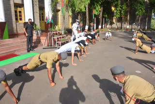 Navy chief performs push-ups with NDA cadets