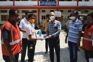 mask distribution at Rangia