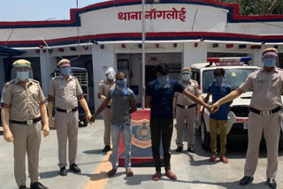 Three accused arrested in Delhi robbery case with Tempo driver