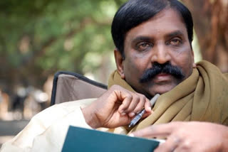 Vairamuthu 'returns' ONV Kurup literary prize, gives prize money for relief fund