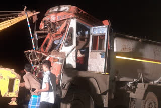 Tanker collided with a truck parked on the roadside in Giridih