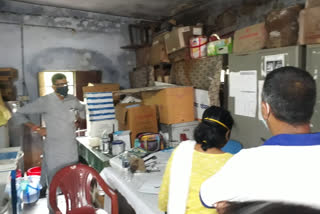 Ranchi MP Sanjay Seth inspection in Hatiya Health Center