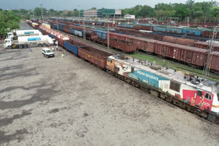 oxygen-sent-from-jamshedpur-to-bengaluru-and-hyderabad