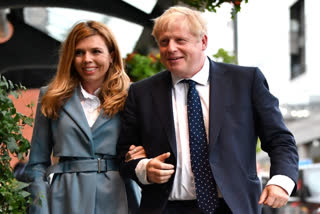 BorisJohnson, Secret Ceremony, Fiancee, Carrie Symonds, பிரிட்டன், பிரதமர், போரிஸ் ஜான்சன், ரகசிய திருமணம்