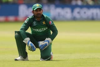 sarfaraz and 10 more people from PSL were not allowed to take flight till UAE