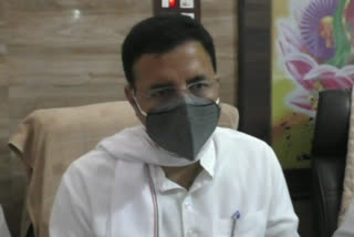 randeep surjewala