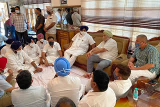 Sukhbir Singh Badal shared his grief with the Congress MP