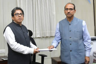 Who is Hari Krishna Dwivedi the new chief secretary of west Bengal