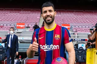 Barcelona sign Man City legend Aguero on free transfer
