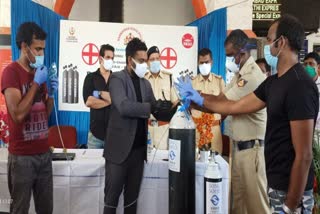 rapid-oxygen-center-opened-by-sonu-sood-charitable-trust