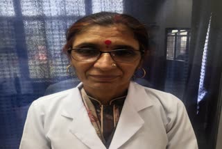 ward-sister-gaura-corona-working-in-civil-hospital-dharampur-taking-care-of-patients