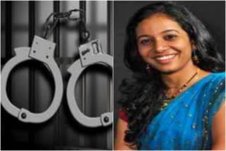 child theft in Karnataka news  psychiatrist arrested for stealing baby news  child rescued after one year news  കർണാടക നവജാത ശിശു മോഷണം ഡോക്‌ടര്‍ അറസ്റ്റ് വാര്‍ത്ത  കര്‍ണാടക നവജാതശിശു മോഷണം വാര്‍ത്ത  കര്‍ണാടക സര്‍ക്കാര്‍ ആശുപത്രി നവജാതശിശു മോഷണം വാര്‍ത്ത  കര്‍ണാടക ഡോക്‌ടര്‍ അറസ്റ്റ് വാര്‍ത്ത  karnataka doctor steal child news  കര്‍ണാടക കാണാതായ കുട്ടി കണ്ടെത്തി വാര്‍ത്ത