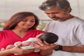 shreya-ghoshal-shares-first-photo-of-son-devyaan