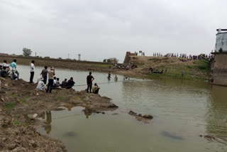 man died by drowning in Besali dam in bhind