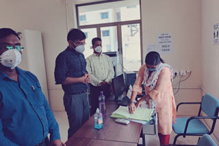 Puri collector visited covid Hospital wearing a PPE kit