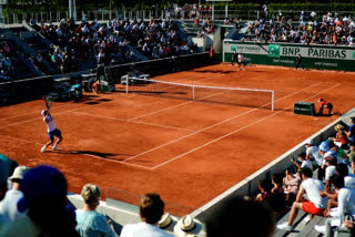 Men's doubles team positive for COVID at French Open