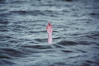 five children died due to drown in pond in gonda