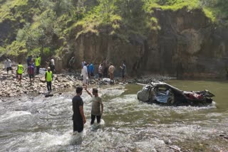 five dead in car accident at doda