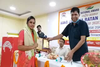 teachers honored with anga shiksha ratna award