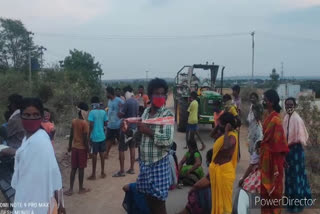 SC colonists protest at alingapur substation, sc colonies strike at substation   