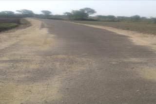  Constricted road destroyed in kustagi taluk