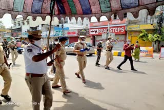 rachakonda cp mahesh bhagwat, rachakonda cp mahesh bhagwat visits uppal check posts 