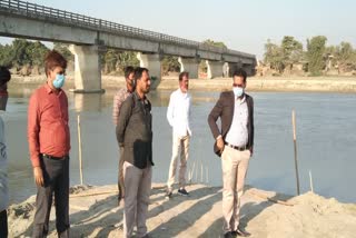 dm inspection of ghat for chhat puja