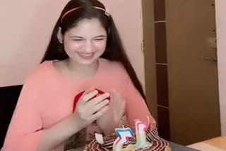 bajrangi-bhaijaan-fame-harshaali-malhotra-celebrated-her-13-birthday-and-shares-a-funny-video