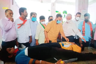 रक्तदान शिविर का आयोजन, Blood donation camp organized