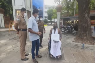 disabled-person-staged-protest-in-kanyakumari-collector-office