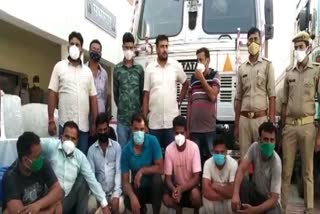 मेरठ पुलिस ने करोड़ों की नकली शराब की बरामद