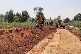 irregularities-being-done-in-construction-of-canal-in-khunti