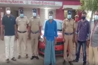 வீட்டில் கள்ளச் சாராயம் - ஒருவர் கைது