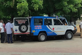 tnstc driver donates ambulance