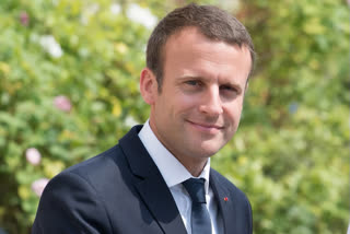 France  President Macron slapped  slapped in face  emmanuel macron  france president  france president emmanuel macron  ഫ്രഞ്ച് പ്രസിഡന്‍റ് ഇമ്മാനുവൽ മാക്രോൺ  ഫ്രഞ്ച് പ്രസിഡന്‍റ്  മാക്രോണിന്‍റെ മുഖത്തടിച്ച് യുവാവ്