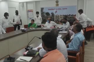 crop loan company officer absent in review meeting jalgaon