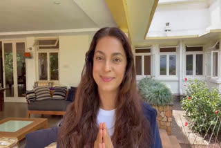 juhi Chawla share video